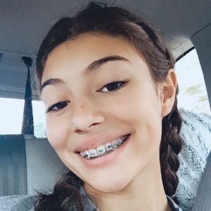 Meet your Posher, Leia